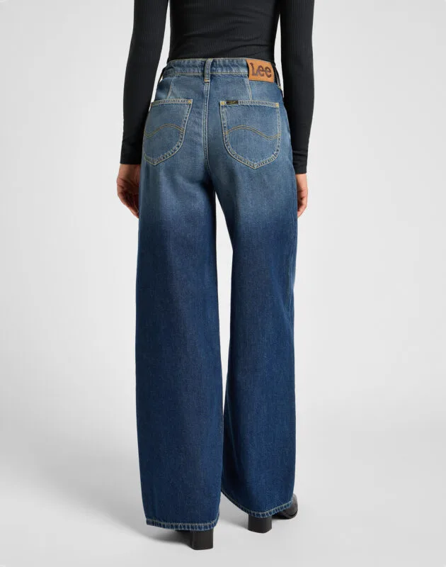 ג'ינס Stella A-Line בגזרה High Waist Wide Leg