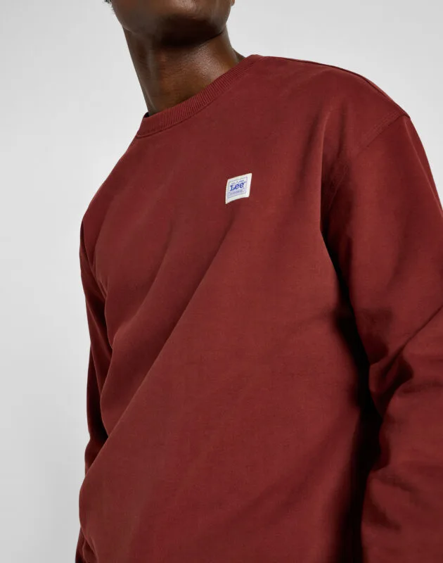 סוויטשירט עם פאץ' לוגו קטן