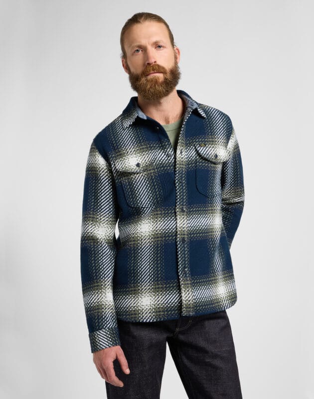 חולצת מכופתרת ארוכה 101 בגזרת Workwear משוחררת