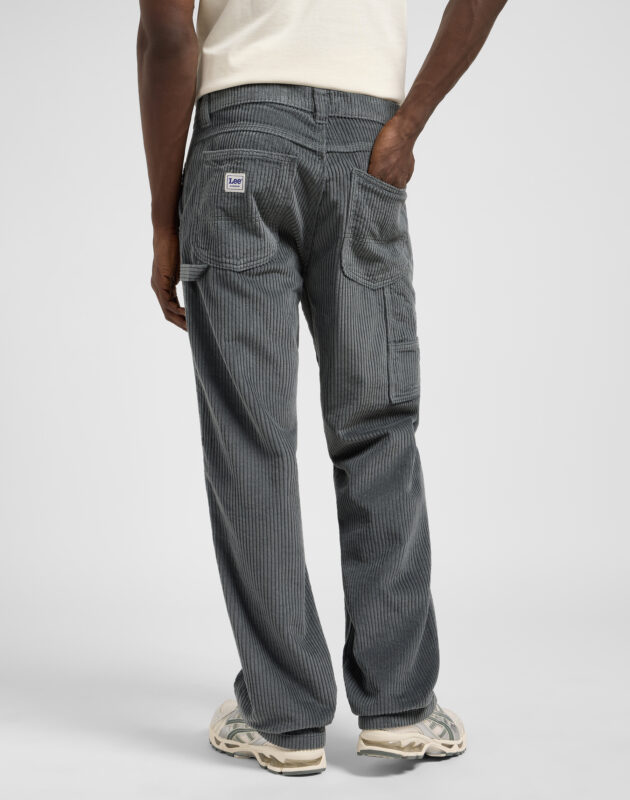 ג’ינס Workwear Carpenter בגזרת Loose