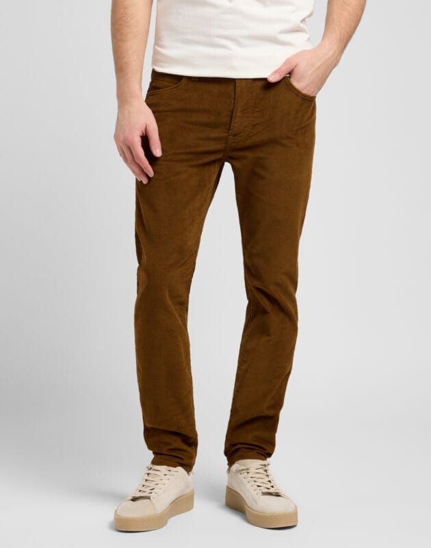 ג'ינס Rider בגזרת Slim Straight