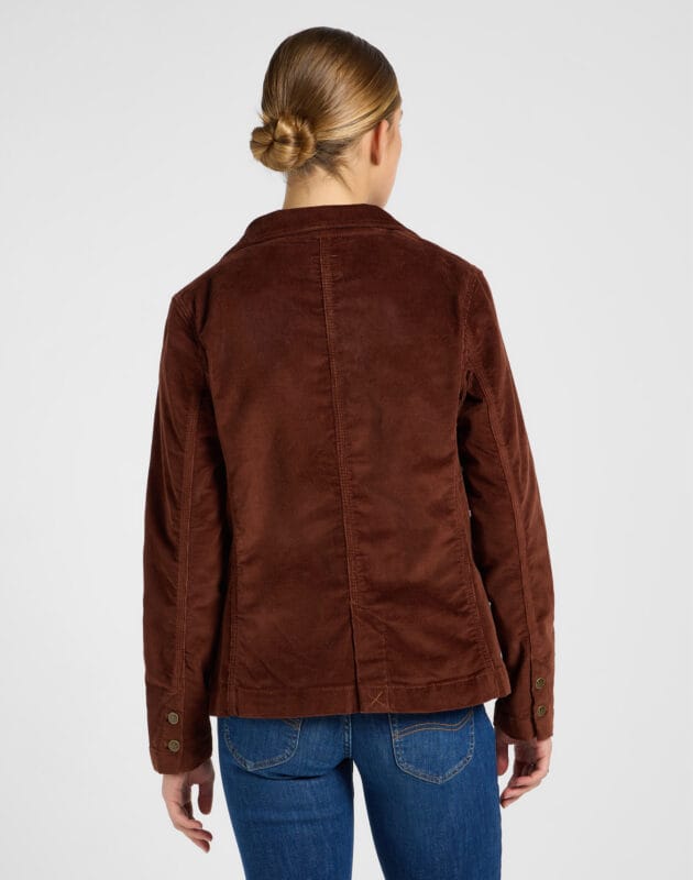 בלייזר מחויט