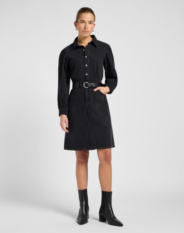 שמלת ג'ינס עם שרוולים ארוכים