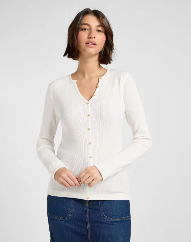 חולצה עם שרוול ארוך