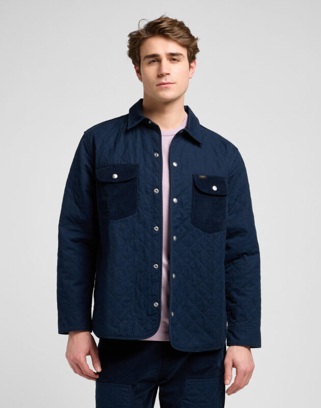 חולצת ג'ינס מכופתרת