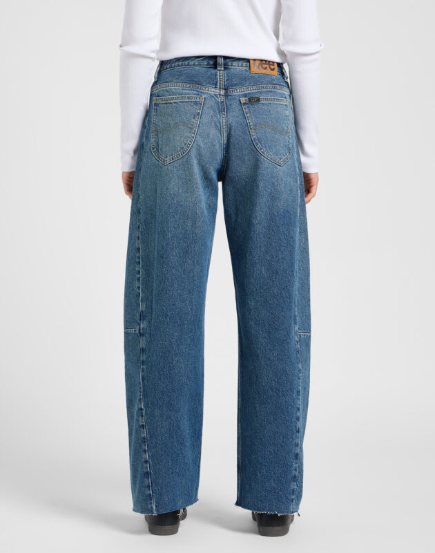 ג'ינס Rider Barrel בגזרה רחבה