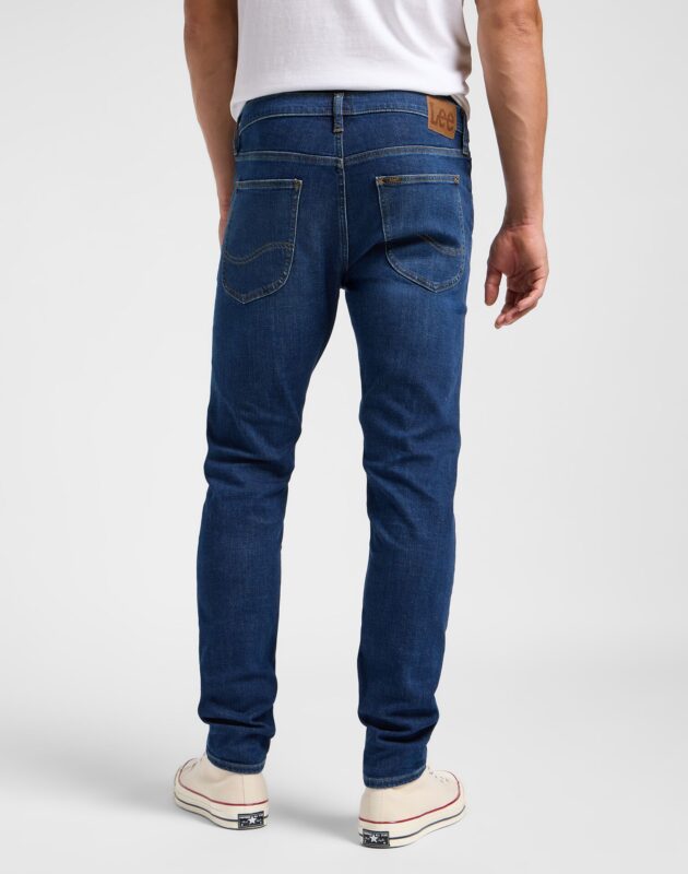 ג'ינס LUKE בגזרת TAPERED