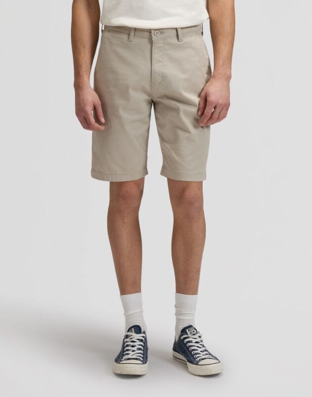 מכנסי CHINO קצרים