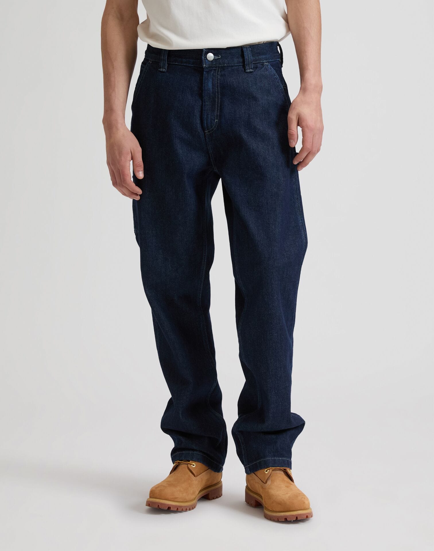 ג'ינס CARPENTER בגזרת STRAIGHT