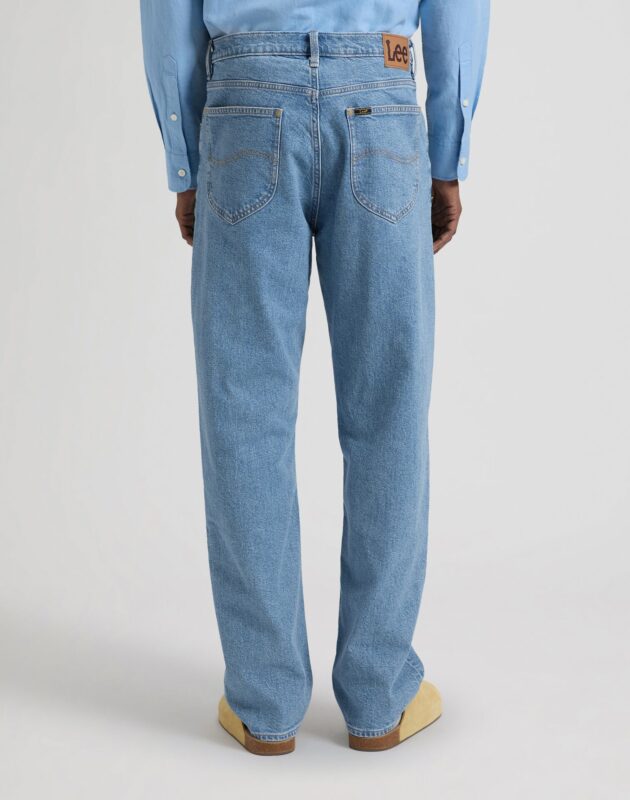 ג'ינס ASHER בגזרת STRAIGHT