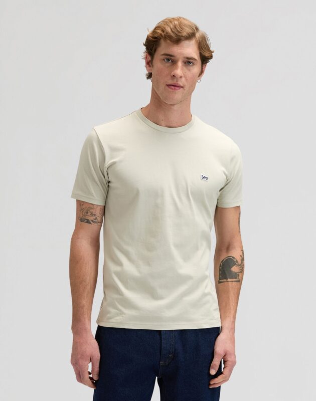 טי שירט לוגו קצרה