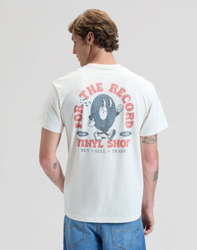 טי שירט קצרה