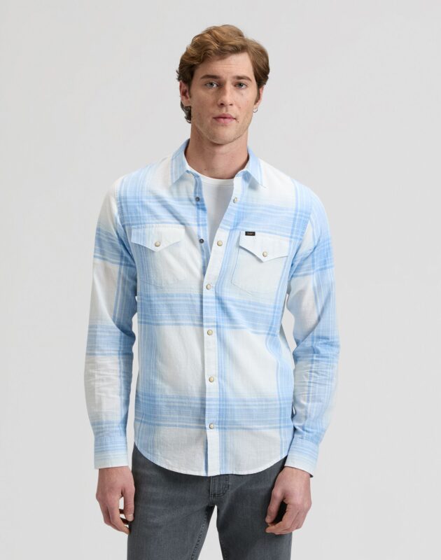 חולצה מכופתרת