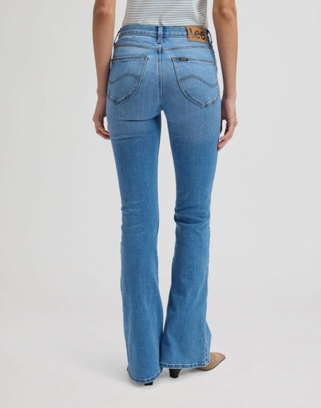 ג'ינס BREESE בגזרת FLARE