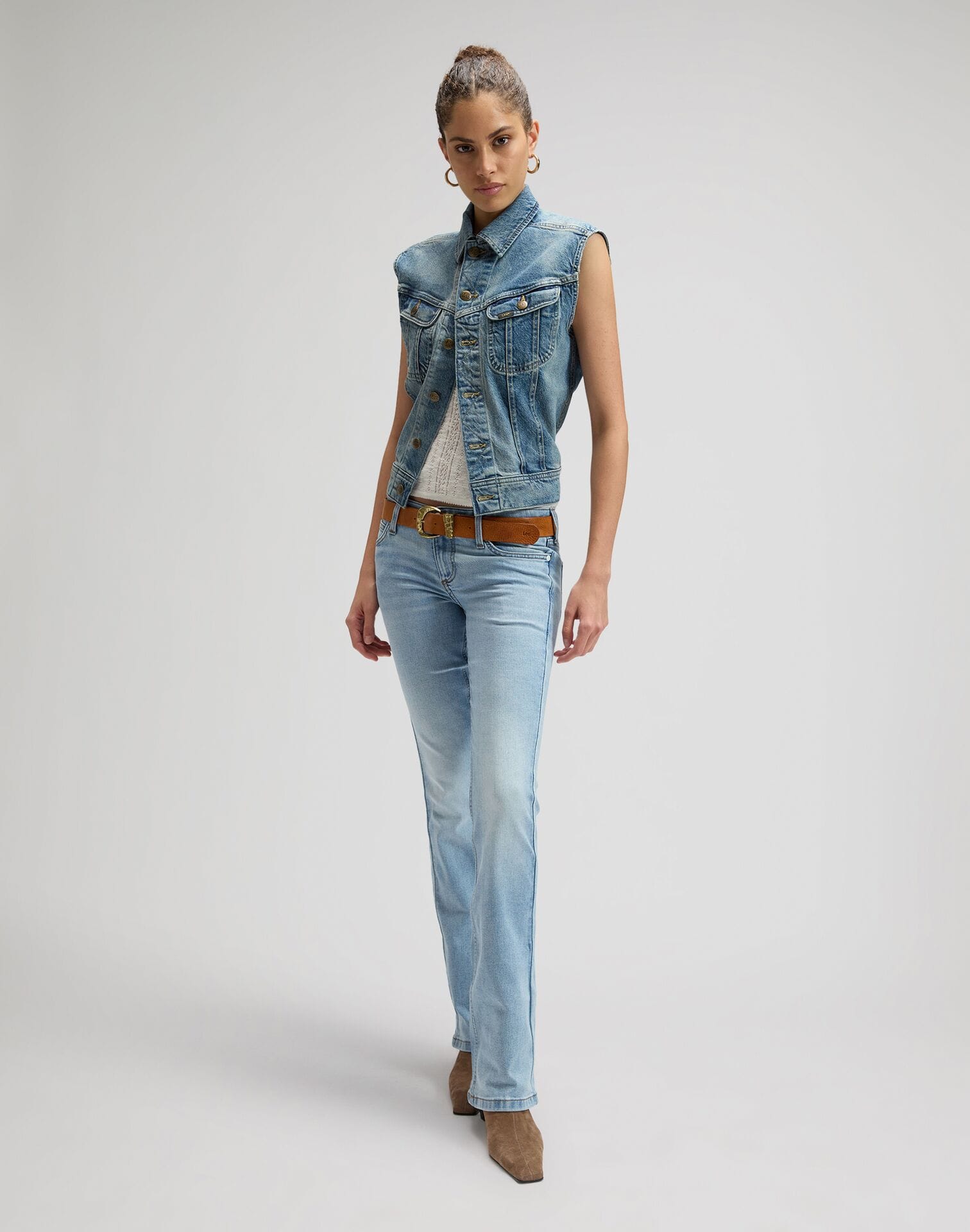 ג'ינס JESSICA בגזרת BOOTCUT