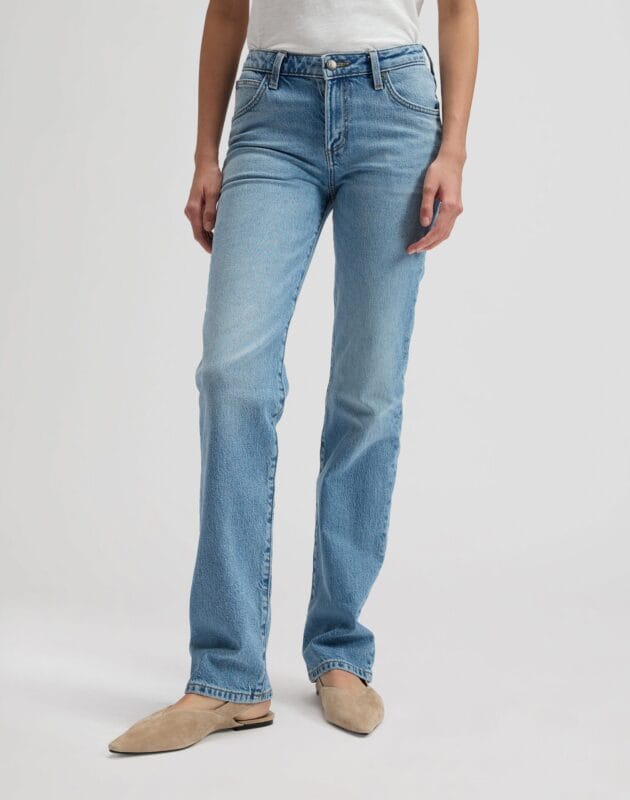 ג'ינס LONDON בגזרת STRAIGHT