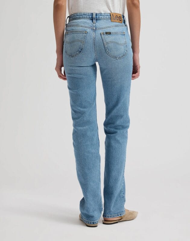 ג'ינס LONDON בגזרת STRAIGHT