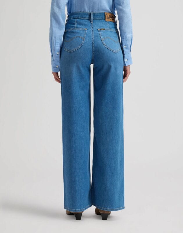 ג'ינס STELLA בגזרת WIDE LEG