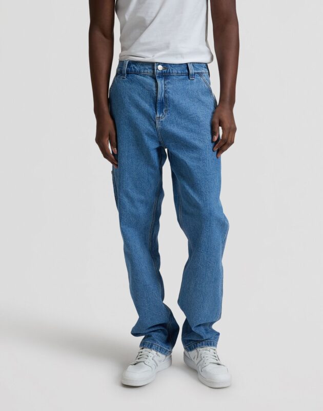 ג'ינס CARPENTER בגזרת STRAIGHT