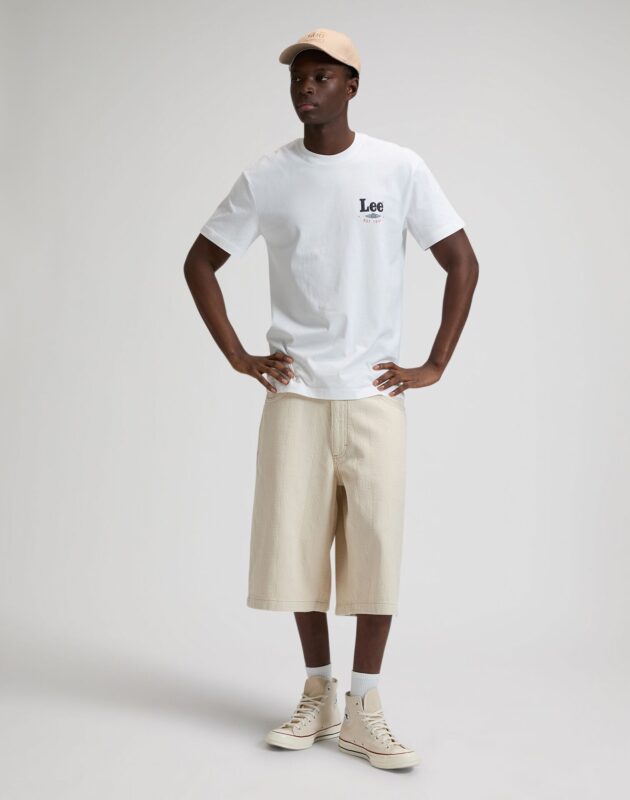 כובע עם לוגו