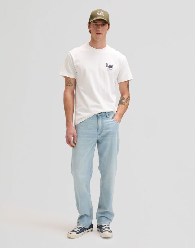 כובע עם לוגו