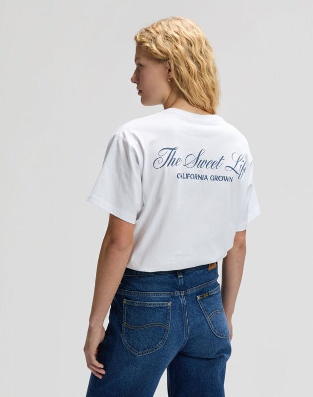 טי שירט קצרה