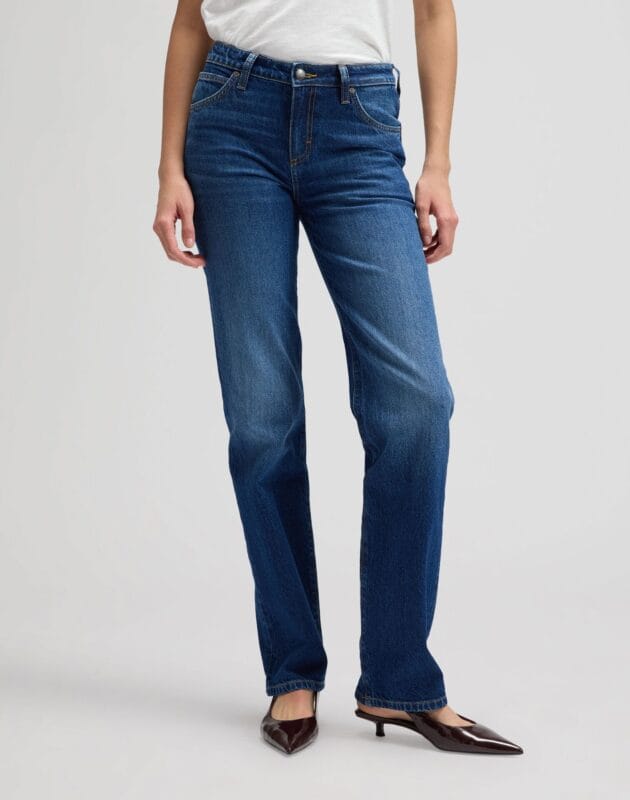 ג'ינס LONDON בגזרת STRAIGHT