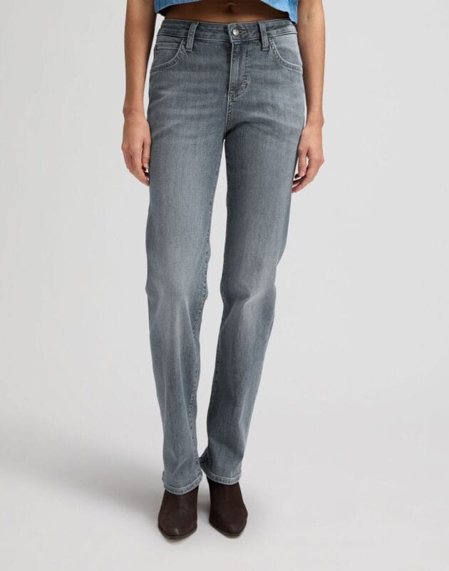 ג'ינס LONDON בגזרת STRAIGHT