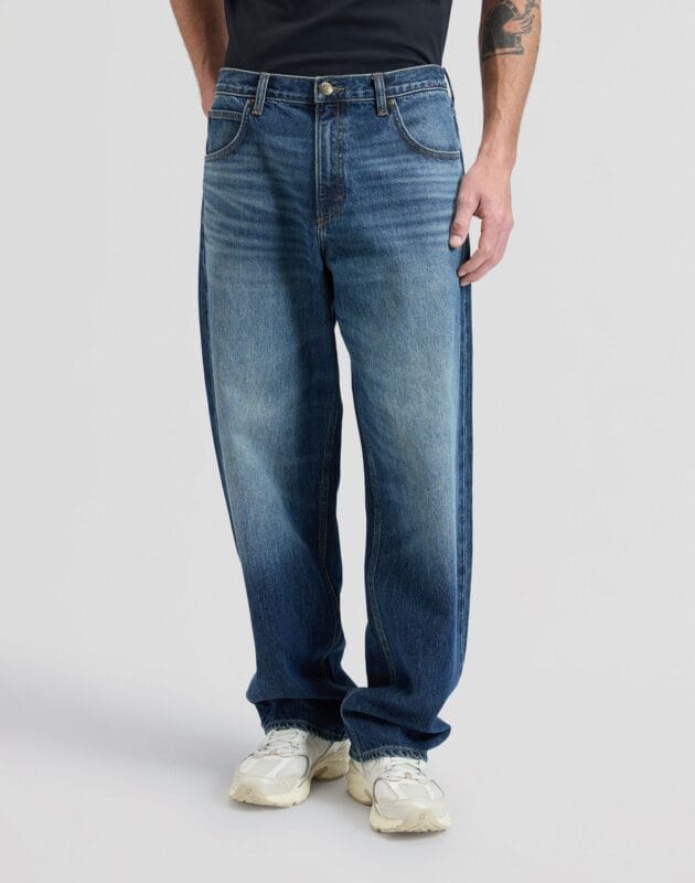 ג'ינס HENRY בגזרת STRAIGHT